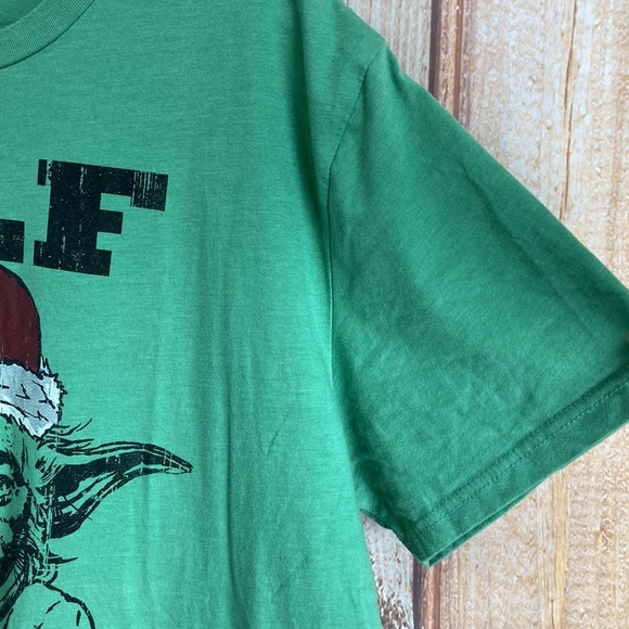 ➡️Star Wars Yoda Elf I Am Not Tee Mens Size 2X - Picture 6 of 7